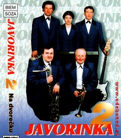 JAVORINKA 2 - Na dvorečku