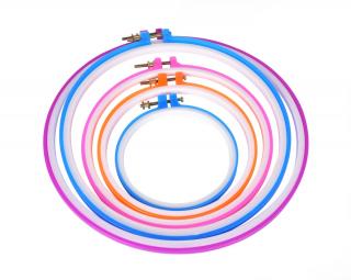 5 ks vyšívacích obručí, různé velikosti