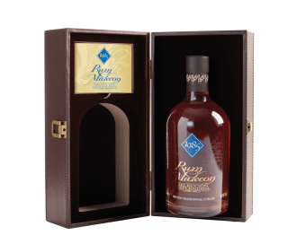 Malecon Esplendida 1985 Leather, GIFT 40% 0.7l