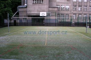 Volejbalové stĺpiky DOR-SPORT do puzdier - vonkajšie, 60 mm (Vonkajšie školské oceľové stĺpiky do puzdier s priemerom 60 mm vrátane objímok)