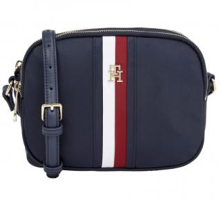 Crossbody kabelka Tommy Hilfiger v tmavomodrej farbe