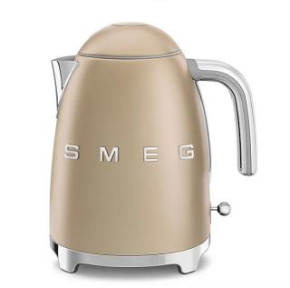 Čajník Smeg 50. rokov KLF03CHMEU / 2400 W / 1,7 l / matná zlatá / ROZBALENÉ