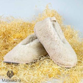 Domáce papuče z ovčej merino vlny (Luxusné camel členkové papuče)