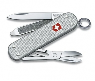 Victorinox Classic Alox 0.6221.26 Strieborný - Zatvárací Nôž