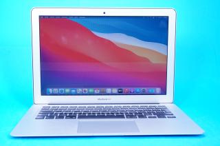 Macbook Air 13.3 /I5 1.6HZ/8GB RAM/128GB SSD