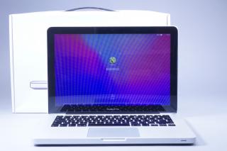 Macbook Pro 13.3 /C2D 2.4GHZ/4GB RAM/250GB HDD