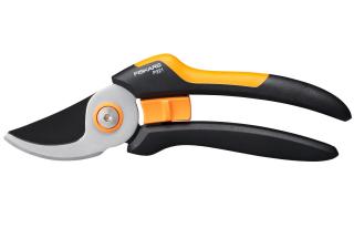 Dvojčepeľové záhradné nožnice FISKARS Solid P321