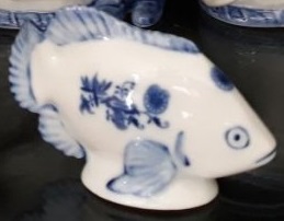 Cibulák Rybička Dux 9 cm originální český porcelán Dubí