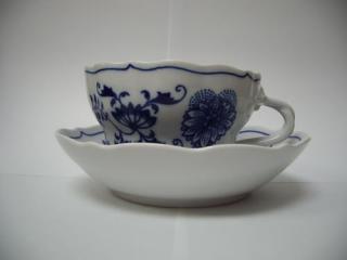 Cibulák šálek + podšálek D+D balení po 1kuse 0,35 l originální cibulákový porcelán Dubí, cibulový vzor,