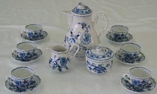 Cibuláková souprava mokka M1 - originální cibulák, cibulový porcelán Dubí