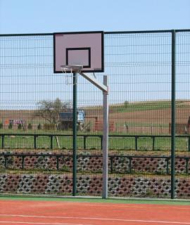 Basketbalová konštrukcia jednostĺpová s ramenom 1,2 m, pre veľkosť tabule 105x180cm