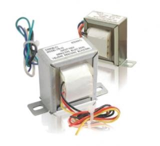AMC TR 10 - 10 W/100 V audio transformátor určený na pripojenie nízkoimpedančných reproduktorov na 100 V rozvody. Maximálny prenášaný výkon je 10 W. Odbočky: 1,25/ 2,25/ 5/ 10W
