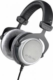 Beyerdynamic DT 880 PRO 250 Ohm - Polootvorené, dynamické slúchadlá s impedanciou 250 Ohm určené pre domáce mikro a hifi systémy, neutrálne výšky a basy, vynikajúca priestorová reprodukcia, veľké ergonomicky tvarované náušníky a široký nastaviteľný hlavov