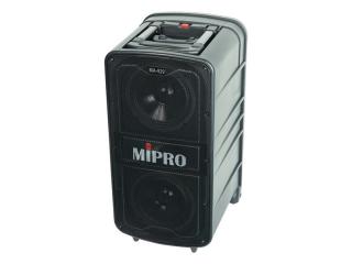 MIPRO MA-929 - Mobilný ozvučovací PA systém. Výkon 290W, bluetooth prijímač, USB port a slot na SD karty pre prehrávanie hudby, nabíjací akumulátor, je možné zabudovať bezdrôtové prijímače pre bezdrôtové mikrofóny. Hmotnosť 20,3kg.