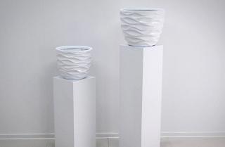 Kvetináč DENICA WHITE 40 (Dizajnový kvetináč na kvety biely 40cm.)