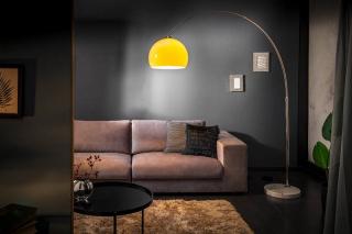 Stojanová lampa BIG BOW ORANGE (Oblúková stojanová lampa s oranžovým tienidlom.)