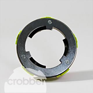 crobber CC006 Stredový uzáver kefy - CLEANFIX, ECOLAB, HAKO, Nilfisk, TENNANT (CC006 cro-connect Crobber pre CLEANFIX Duo Speed/Spray, Power Disc 165, Power Disc LS, R 44-180/R 44-120, RA 430/E/B, RA 431/E/B/B DUO/IBC, RA 433/IBC, RA 395/IBC, RA 501/E/B/I