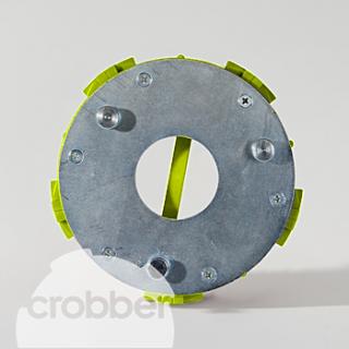 crobber CC015 Stredový uzáver držiaka padov - Comac, Ecolab, Fimap, Victor (CC015 cro-connect Crobber pre COMAC: Innova 55 B, Innova 65 B/M/CDS, Innova 75 B/M/CDS, Innova Comfort 75, Innova 85 B/M/CDS, Innova Comfort 85, Innova 100 B/M, Media 65 BT/BT XL,