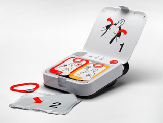 Defibrilátor LIFEPAK CR® 2  automatizovaný AED defibrilátor - USB SEMI AUTOMAT (Defibrilátor LIFEPAK CR2 prenosný AED)