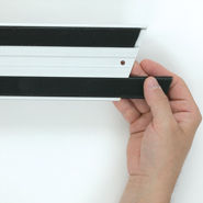 Náhradný suchý zips - SADA = 2ks na ALU hlavicu držiaka mopu 40cm Rubbermaid (Náhradný suchý zip SADA = 2ks pre Hlinikovú mopovú hlavu pre mikrovláknové mopy Rubbermaid na suchý zip 40cm)
