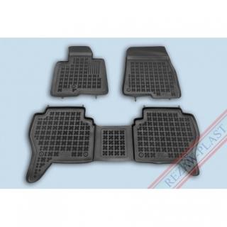 Koberce gumenné Rezaw Plast Mitsubishi Montero III 1999-2006 so zvýšeným okrajom