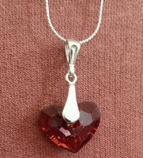 Náhrdelník Swarovski elements srdce Truly in Love Red Magma 18mm
