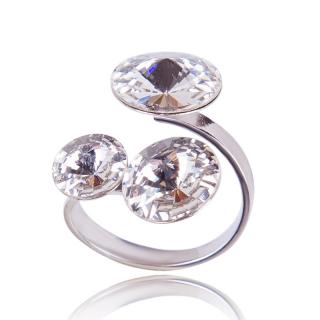 Strieborný prsteň so Swarovski kryštálmi Rivoli trio Crystal číry väčší