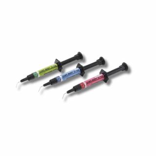 Clearfil Majesty ES-2 Flow Low A2, 1.5 ml (2.7 g)