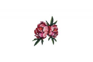 Dřevěná brož Rebel Skin Brooch 'Peony'  s praktickým zapínáním a možností výměny či vrácení do 30 dnů zdarma