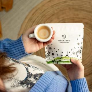 Zrnková káva - Espresso zmes - 70 % Arabica, 30 % Robusta - 250g