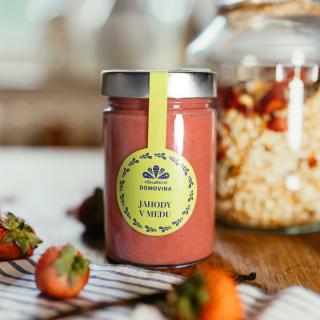 Včelařství Domovina Jahody v mede Hmotnost: 380 g