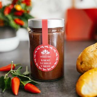 Včelařství Domovina Kakao s chilli v mede Hmotnost: 400 g