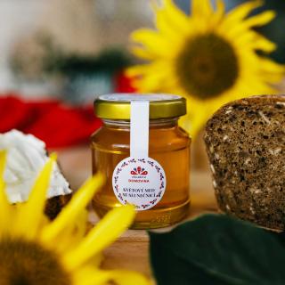 Včelařství Domovina Kvetový med so slnečnicou Hmotnost: 180 g
