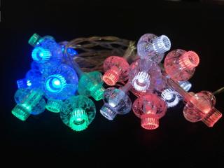 Vianočná LED svetelná reťaz s mini lampášmi, rôznofarebná, 2m, na batérie
