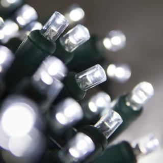 Vonkajšia LED vianočná reťaz - studená biela, 200m, 2000 LED