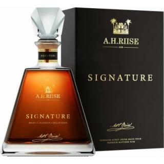 A.H. Riise Signature 43,9% 0,7 l (kazeta)