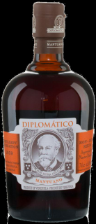Diplomatico Mantuano 8y 40% 0,7 l (tuba)