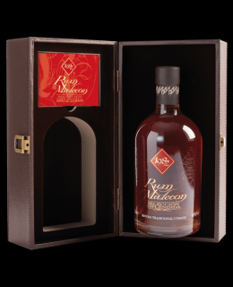 Malecon Esplendida 1982 Leather 40% 0,7l