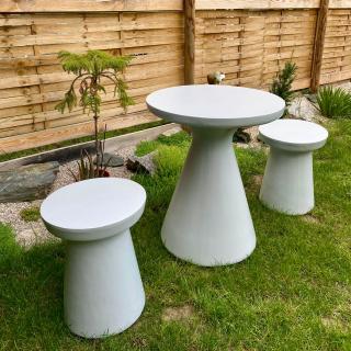 Bistro set - Concrete