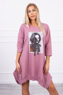 Dámske šaty oversize s potlačou 9007 - tmavoružové - Uni
